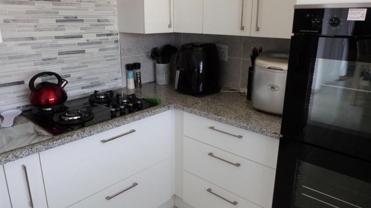 Settle Inn Self Catering Units Колчестер Екстер'єр фото